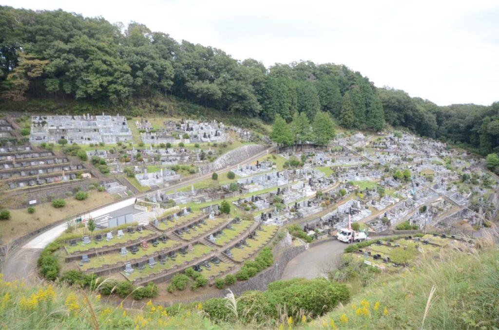 青梅市営青梅市墓地公園
