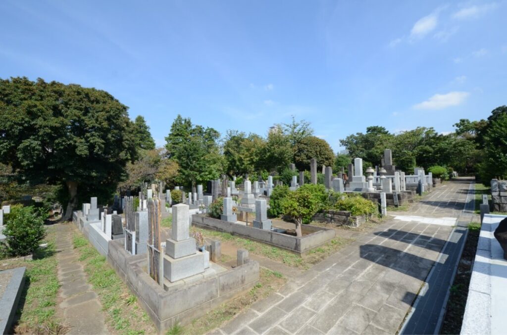 都立青山霊園